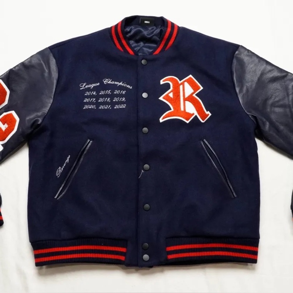 REVENGE ROTTWEILER VARSITY BOMBER
NWT
MENS LARGE